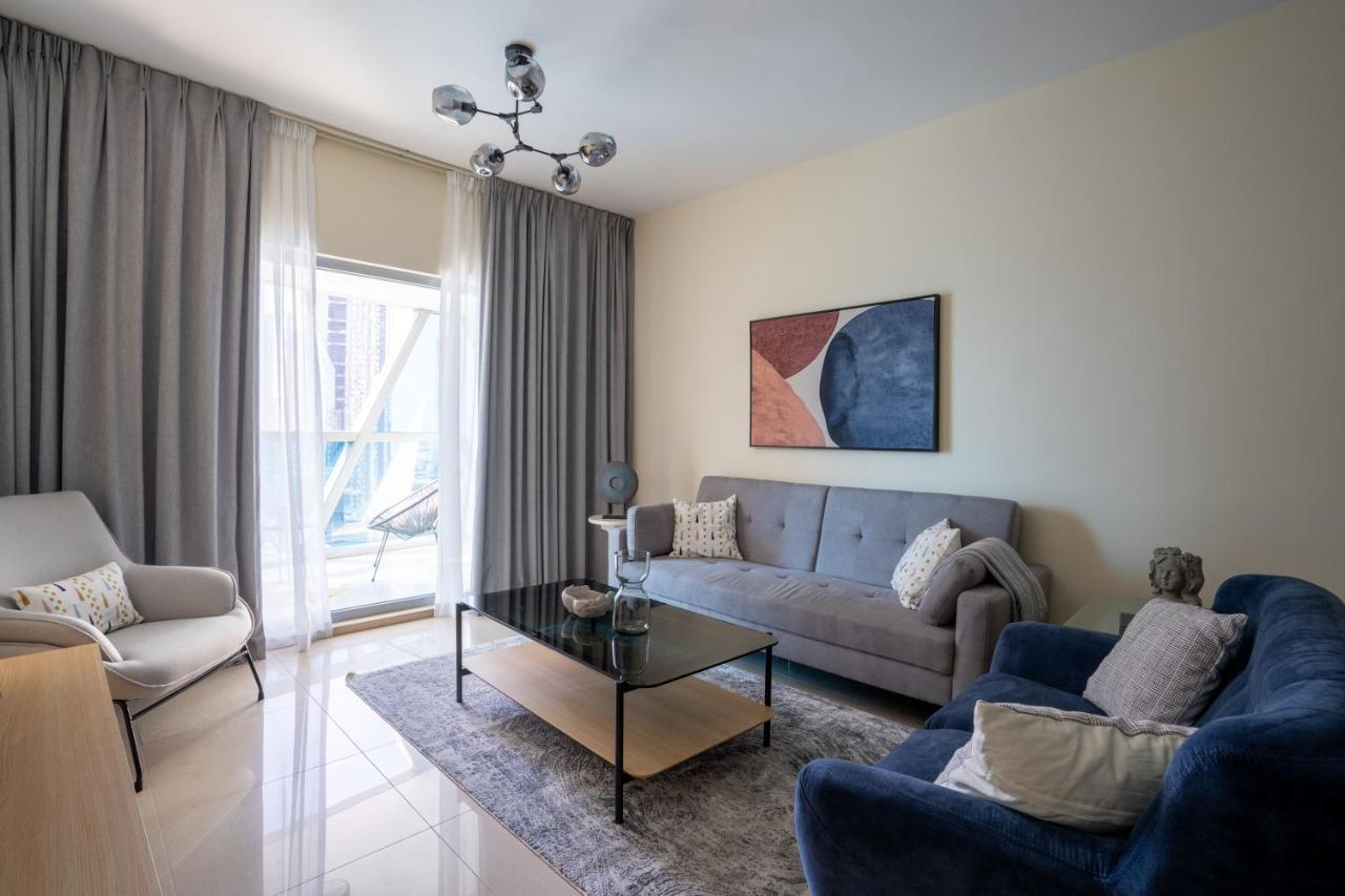 Higuests - Luxury Apartment In The Iconic Park Towers Дубай Екстериор снимка